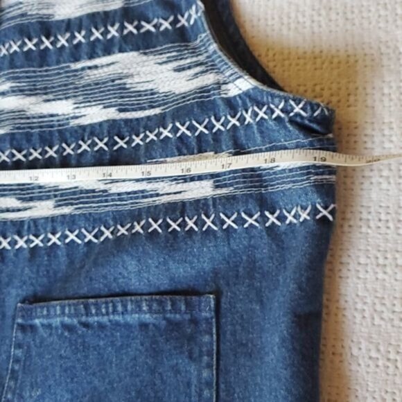 Susan Bristol Sz. S Blue Jean Decorative Embroidered Vest - Picture 6 of 7